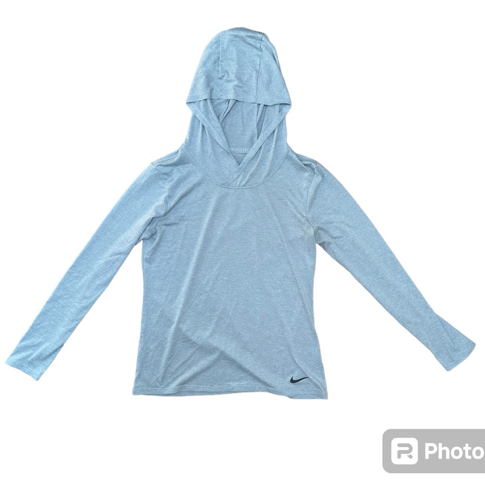 Nike Women’s Dri-Fit Light Silver Grey Long Sleeve Athletic Shirt with Hoodie